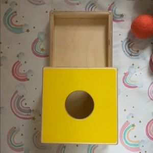 Lovevery Ball Drop Box, Wood Balls and Felt Balls